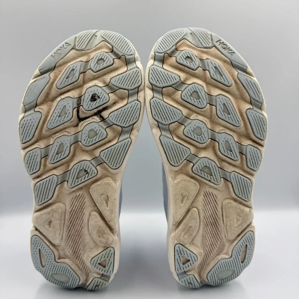 Hoka One One hoka one